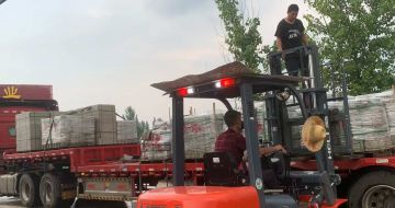 兰州 黄金麻冰裂纹，地铺石装车