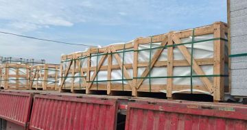 兰州 芝麻白花岗岩地铺石出口专车-泰国游