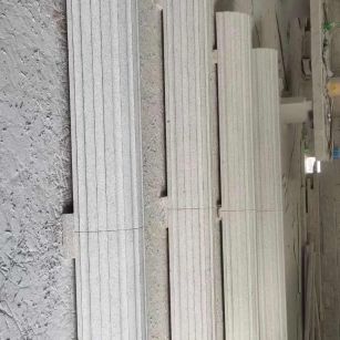 兰州 花岗岩厂家带你看白麻花岗岩门楼大柱柱皮