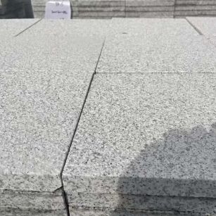 兰州 白麻花岗岩石材推荐 荔枝面地铺石