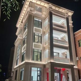 兰州 芝麻白花岗岩别墅外墙夜间效果