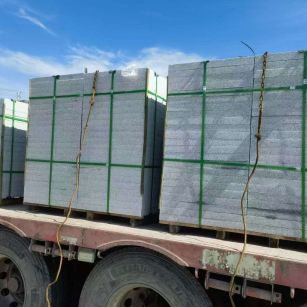 兰州 芝麻白花岗岩地铺石装车日常