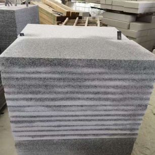 兰州 芝麻白5公分火烧地铺成品，900*400，规格可定制