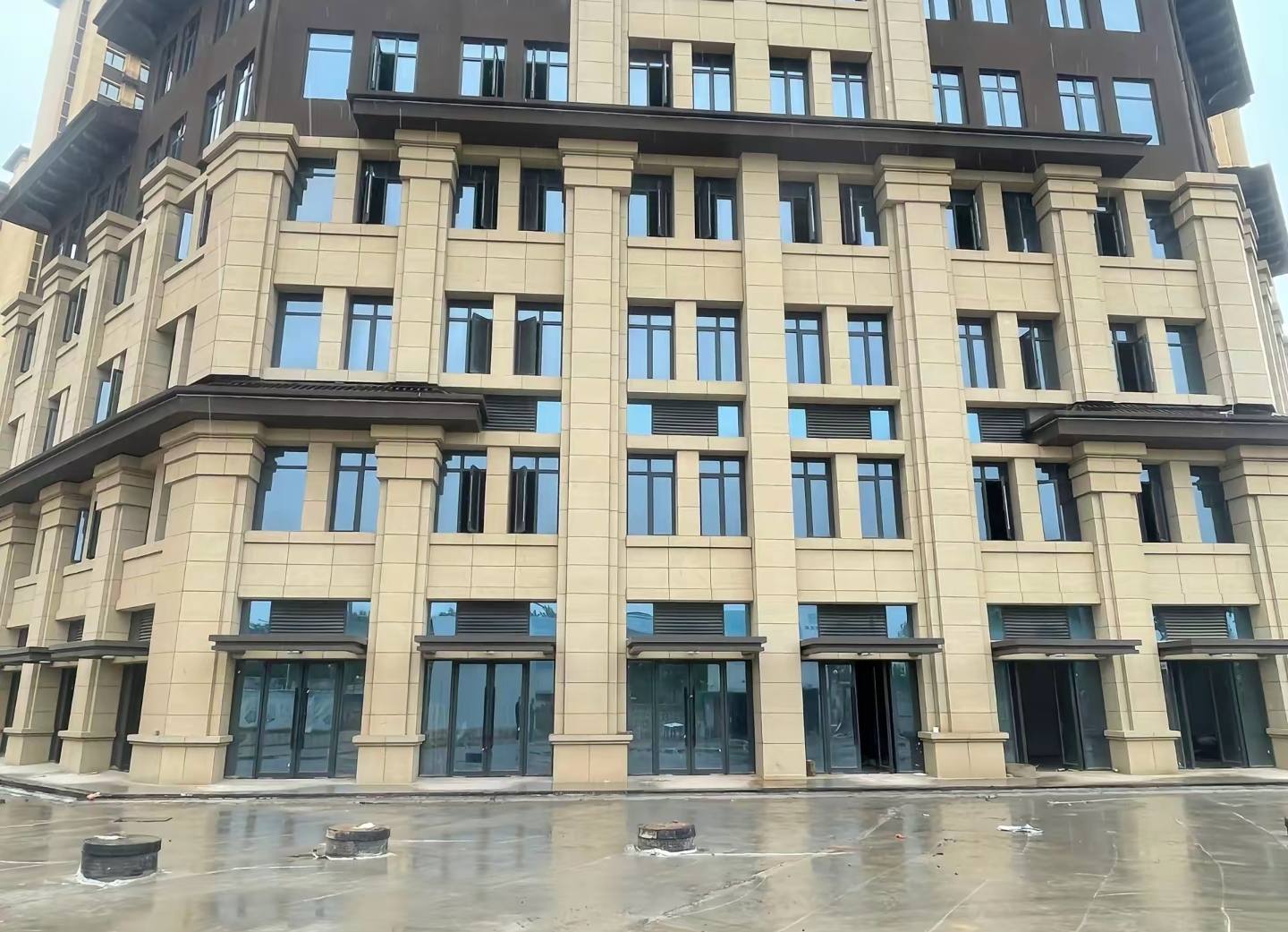 兰州 黄金麻花岗岩荔枝面小区外墙干挂