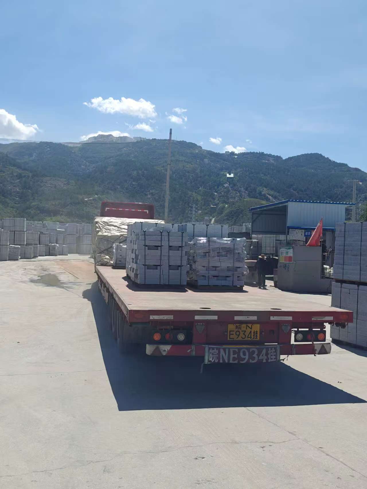 兰州 芝麻白仿形路沿石，直形路沿石