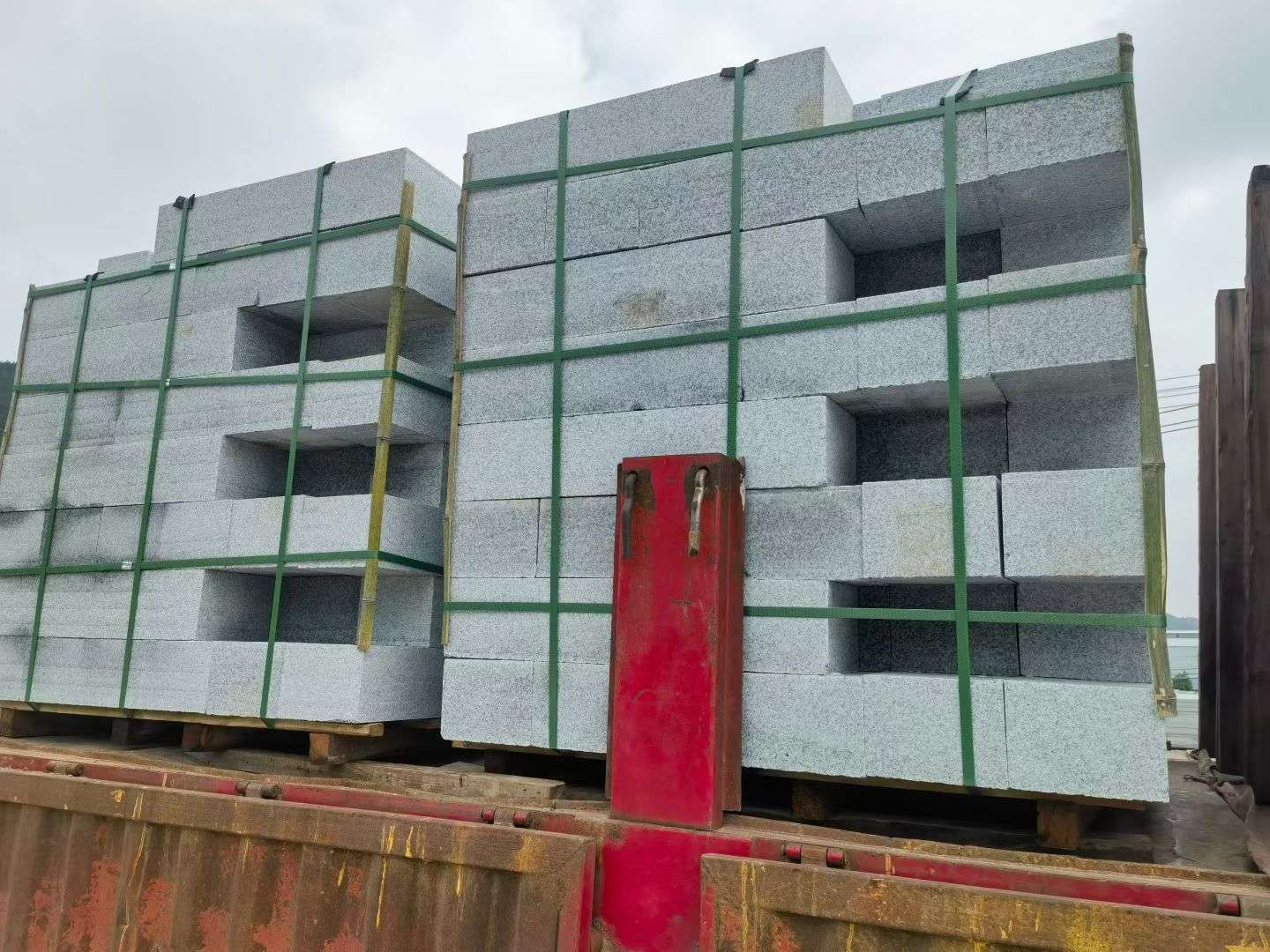 兰州 芝麻白花岗岩路沿石，平石，路侧石，马路牙子，路缘石，立缘石，平缘石等