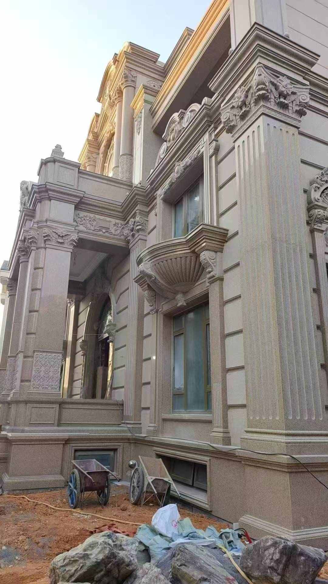 兰州 黄金麻花岗岩光面别墅外墙干挂施工完成