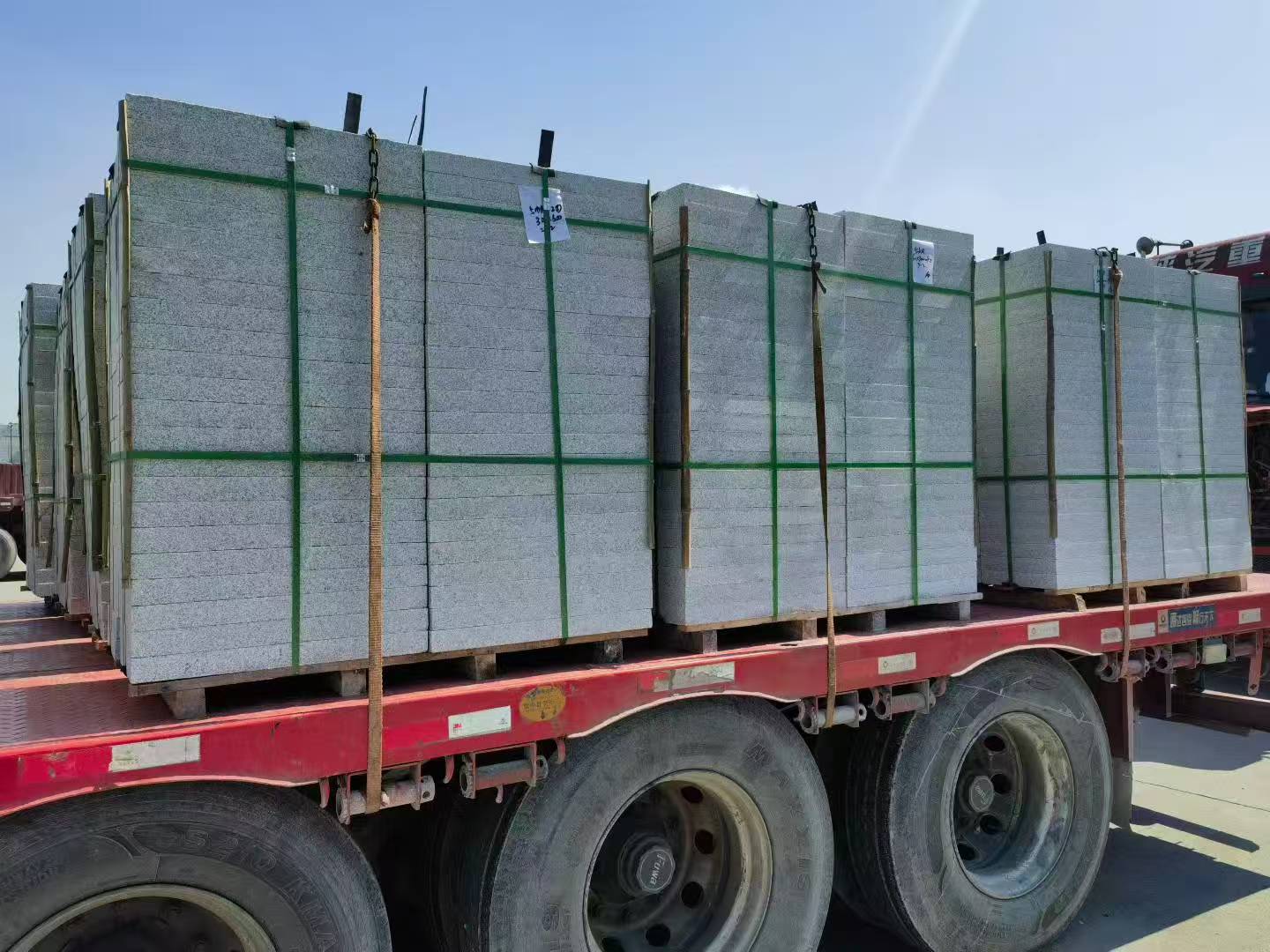 兰州芝麻白花岗岩出货日常地铺石